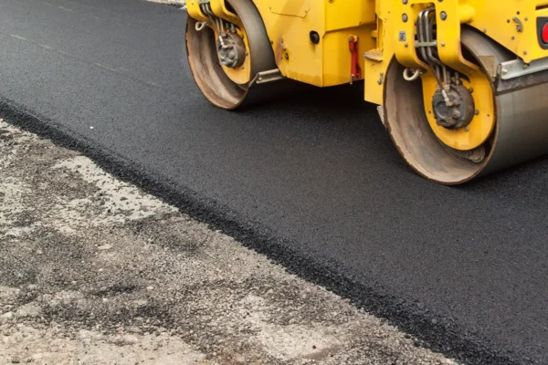Urban Tarmac Driveways 1
